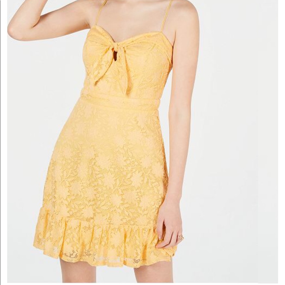 Yellow dress